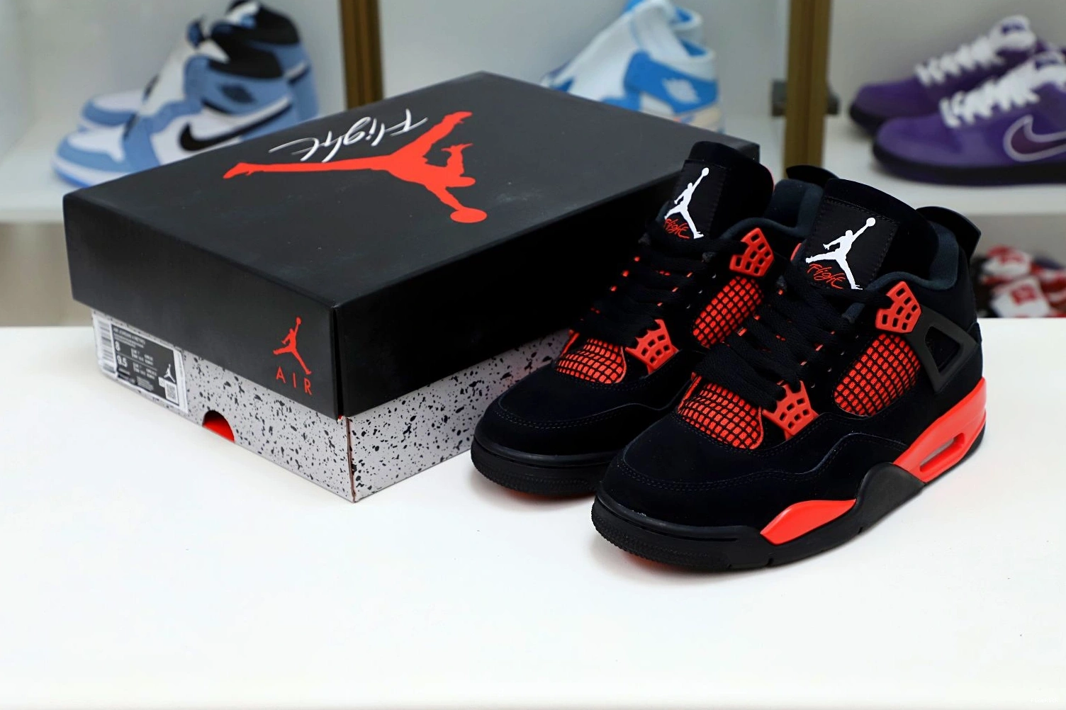 THUNDER' JORDAN AIR 'RED 4 RETRO 0308